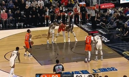 新球体育-又开始了！马瑟林罚球 追梦与尼德豪泽篮下卡位纠缠