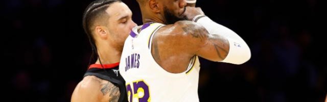 新球体育比分网-完全体湖人不好惹！防守完美升级：给火箭上课